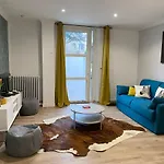 Maison De De 55m2 Refait A Neuf *